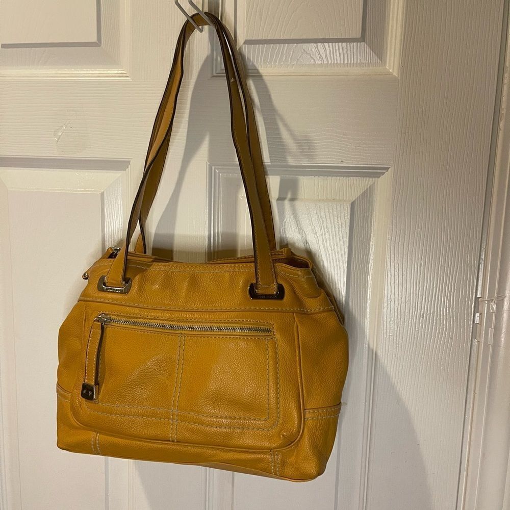 Tignanello leatherโmustard yellow medium shoulder bag with silver toneโhardwares